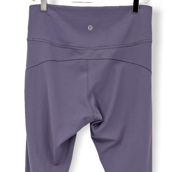 Lumulemon Purple Quartz In Movement 25" Inseam 7/8 Tight Legging Size 10 - Picture 8 of 13